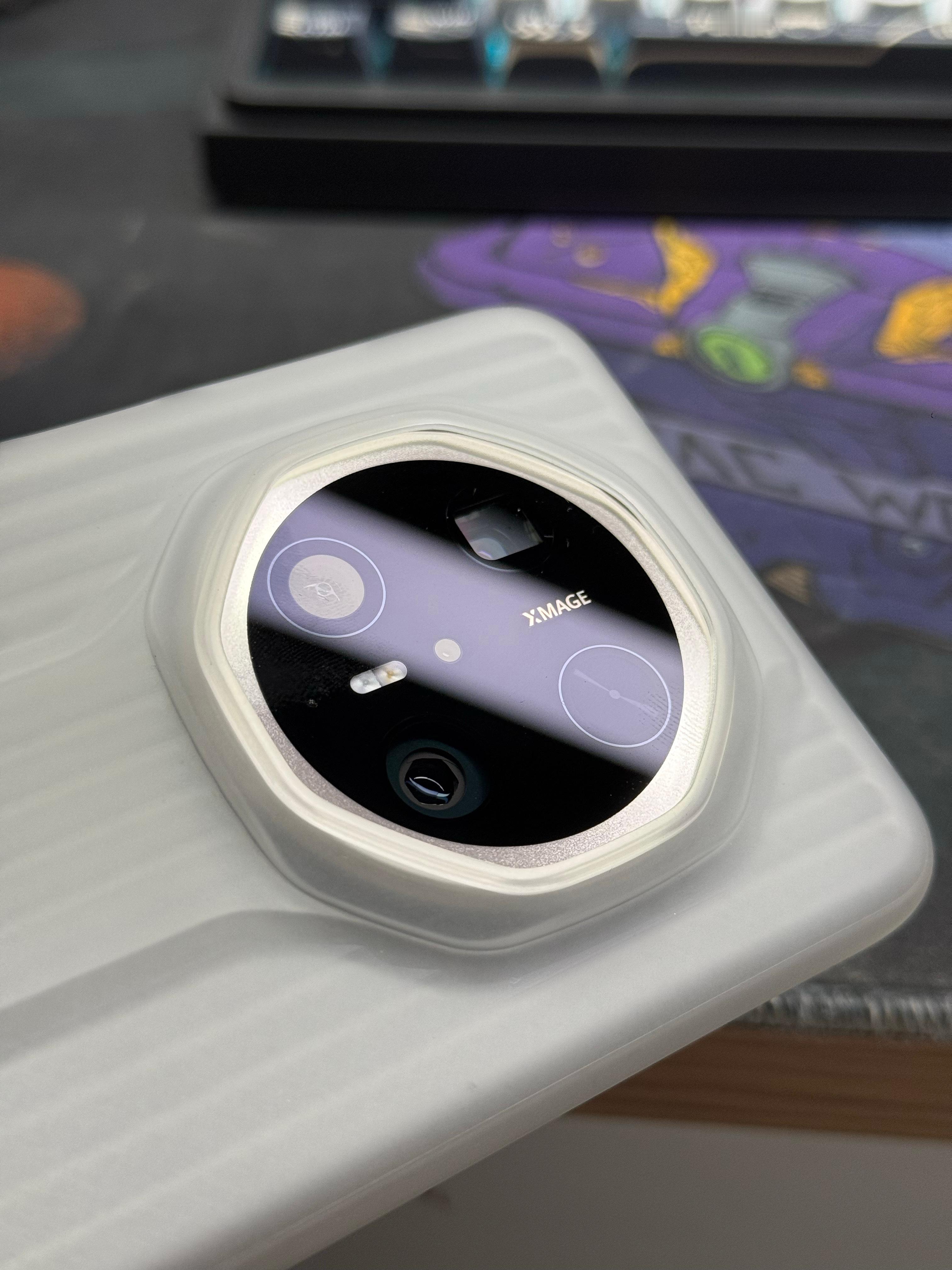 神经哈哈哈哈哈现在是怎样华为Mate70Pro+爆改Mate70 非凡大师吗？哈