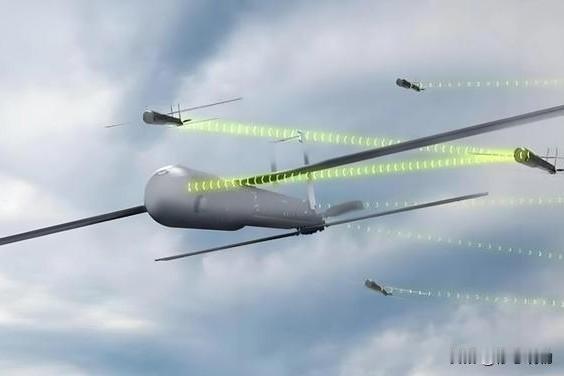 无人机蜂群作战步入实战，技术迭代速度超乎预期
        无人机“蜂群”作战