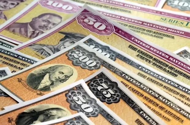 [下雨]伊朗太聪明,不硬刚特朗普，两招掐住命门，美元 AI 全慌了

中东局势愈