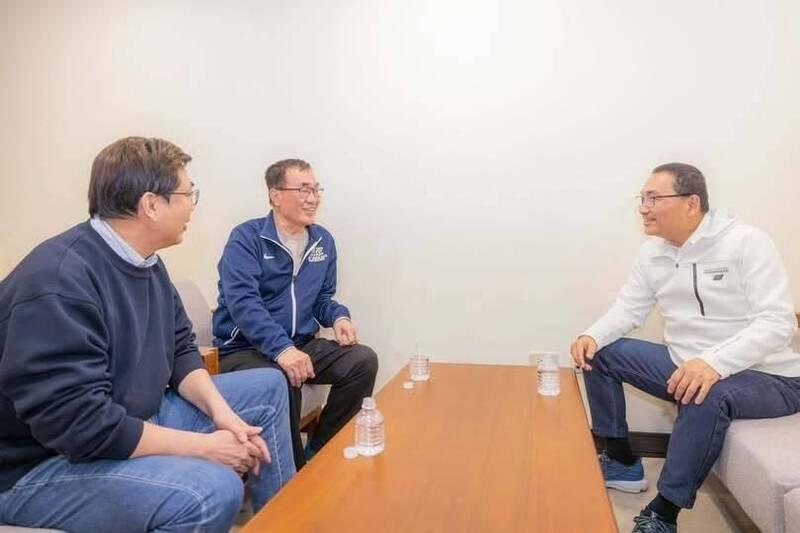 拼新北市长 李四川甫获提名即拜会侯友宜、刘和然

在昨天下午被国民党提名为新北市