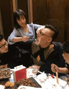 这喂法，生产队的鸭子看了都瑟瑟发抖[泪奔]