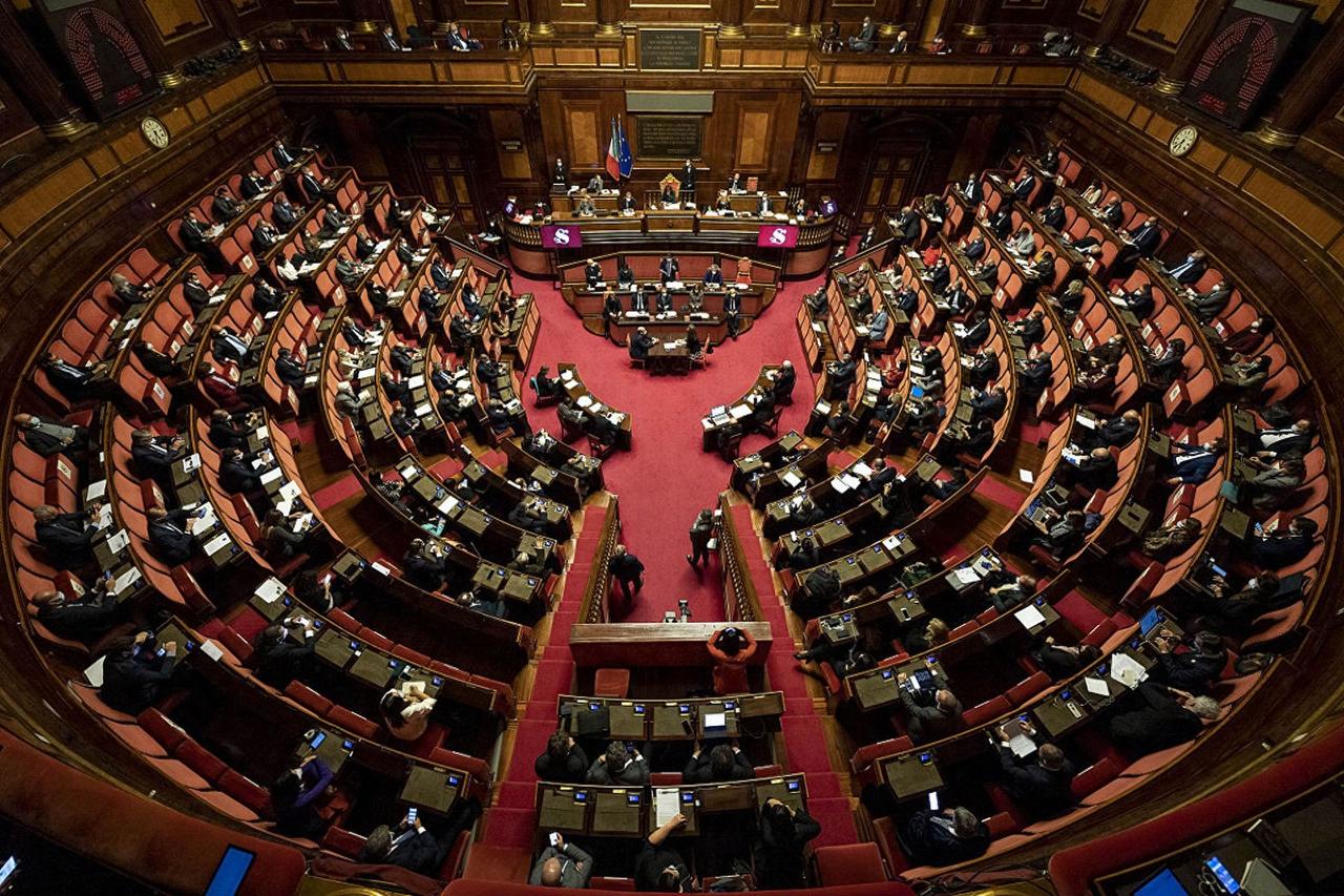 美国众议院那帮人真把台湾当提款机了？2026年2月9号，美国众议院通过了所谓的“