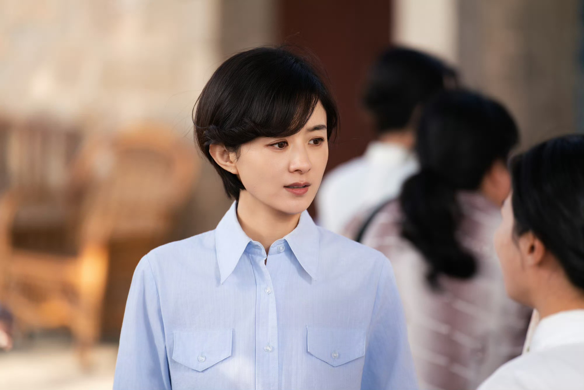 赵丽颖李秋萍尊重为前提赵丽颖李秋萍有担当有温度 赵丽颖李秋萍尊重为前提，关怀为底