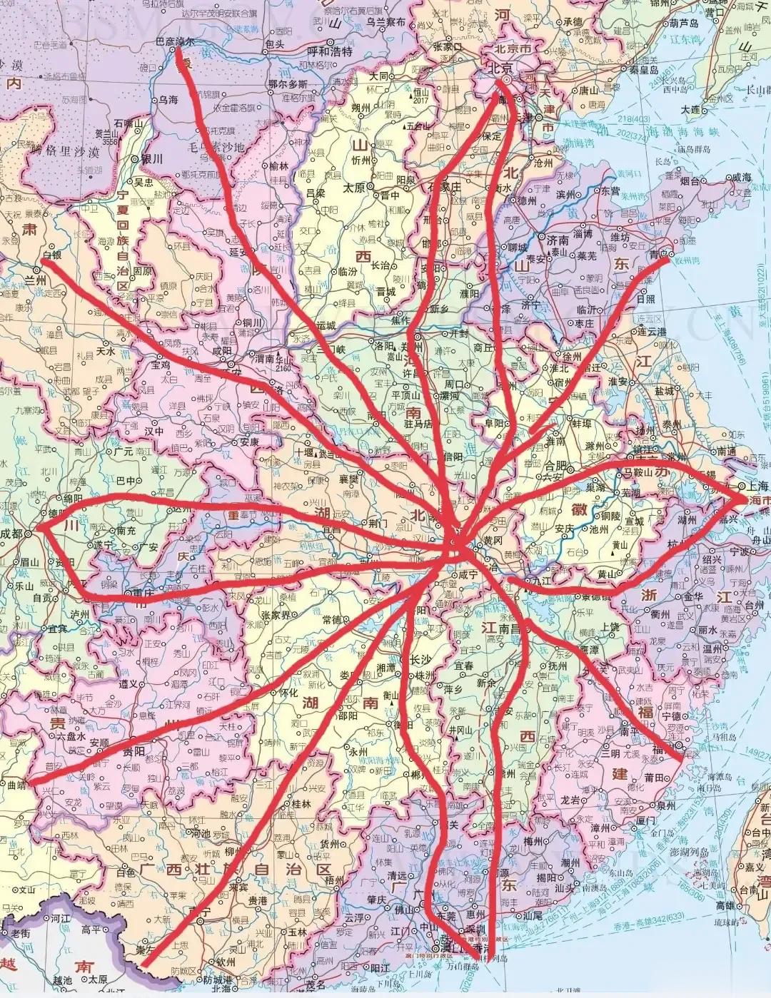 武汉的地理位置得天独厚，想不成为中心都难！ ​​​