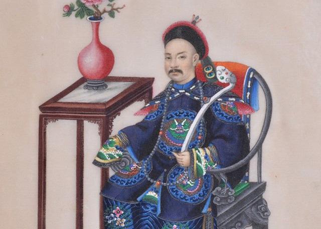 旗人中既能干事为官又清廉的不多见，镶白旗人岳起算一个。
岳起的家庭背景应该是不硬