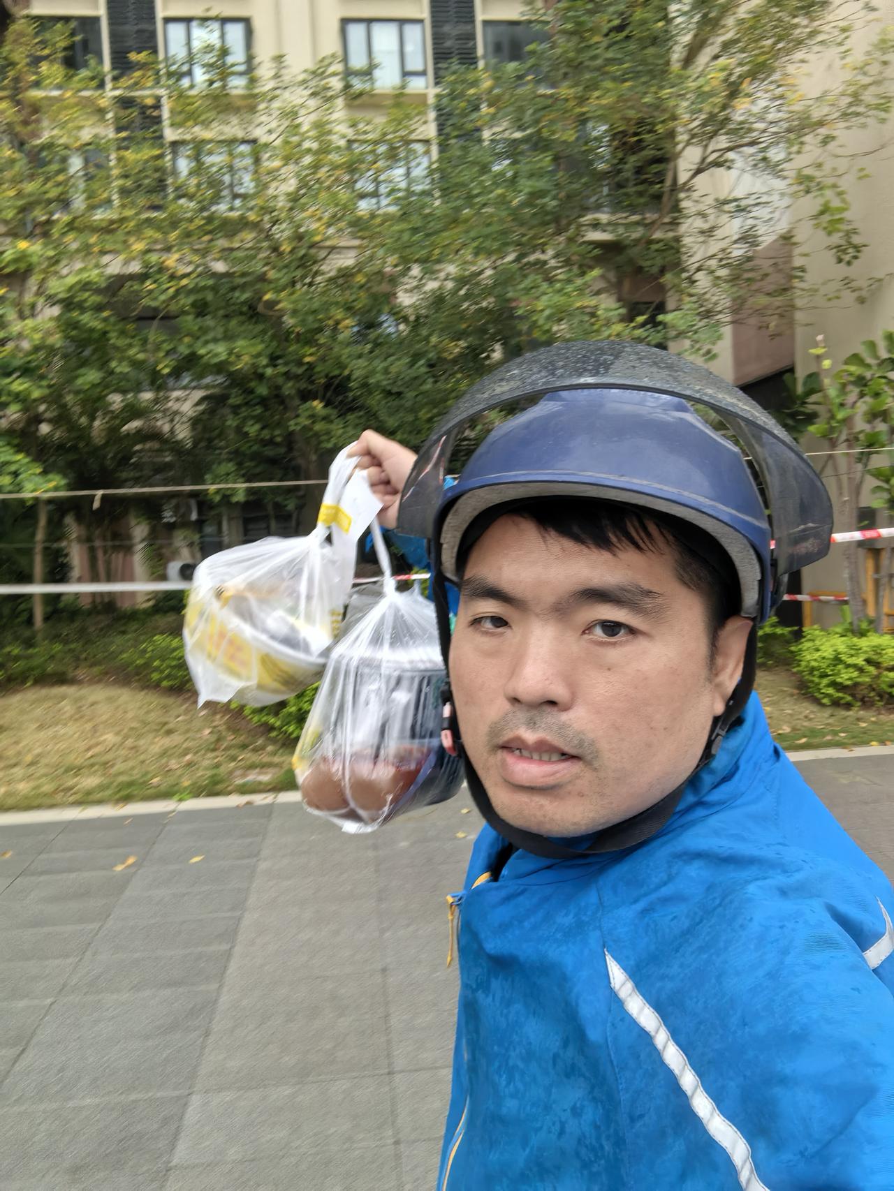马年春节匆匆己过，今天是农历正月初九我正式开工跑外卖挣钱了，从今天起距离2027