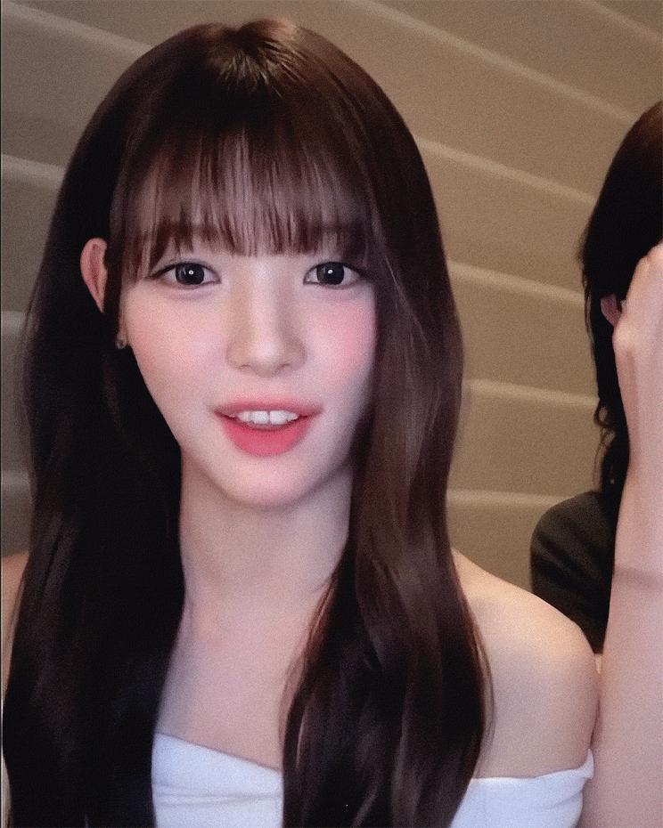 姐姐一凑过来全世界都变得美好了好幸福呀 