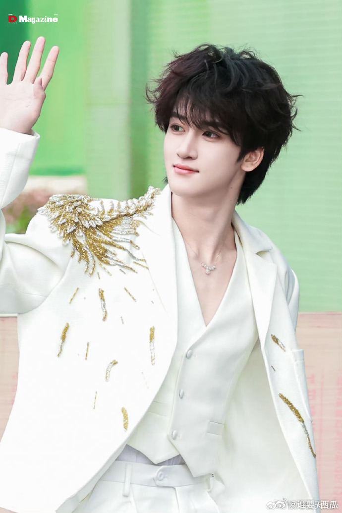 邓佳鑫2026想发个人原创单曲真的太戳心了！邓佳鑫在《有歌》说2026最想发个人