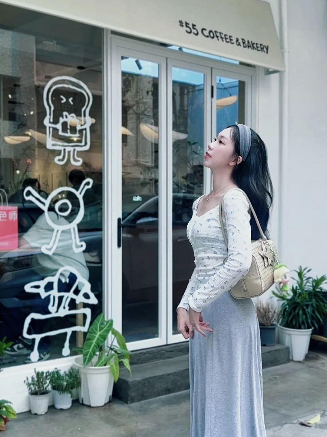 在小咖啡店拍到了ins风～☕️