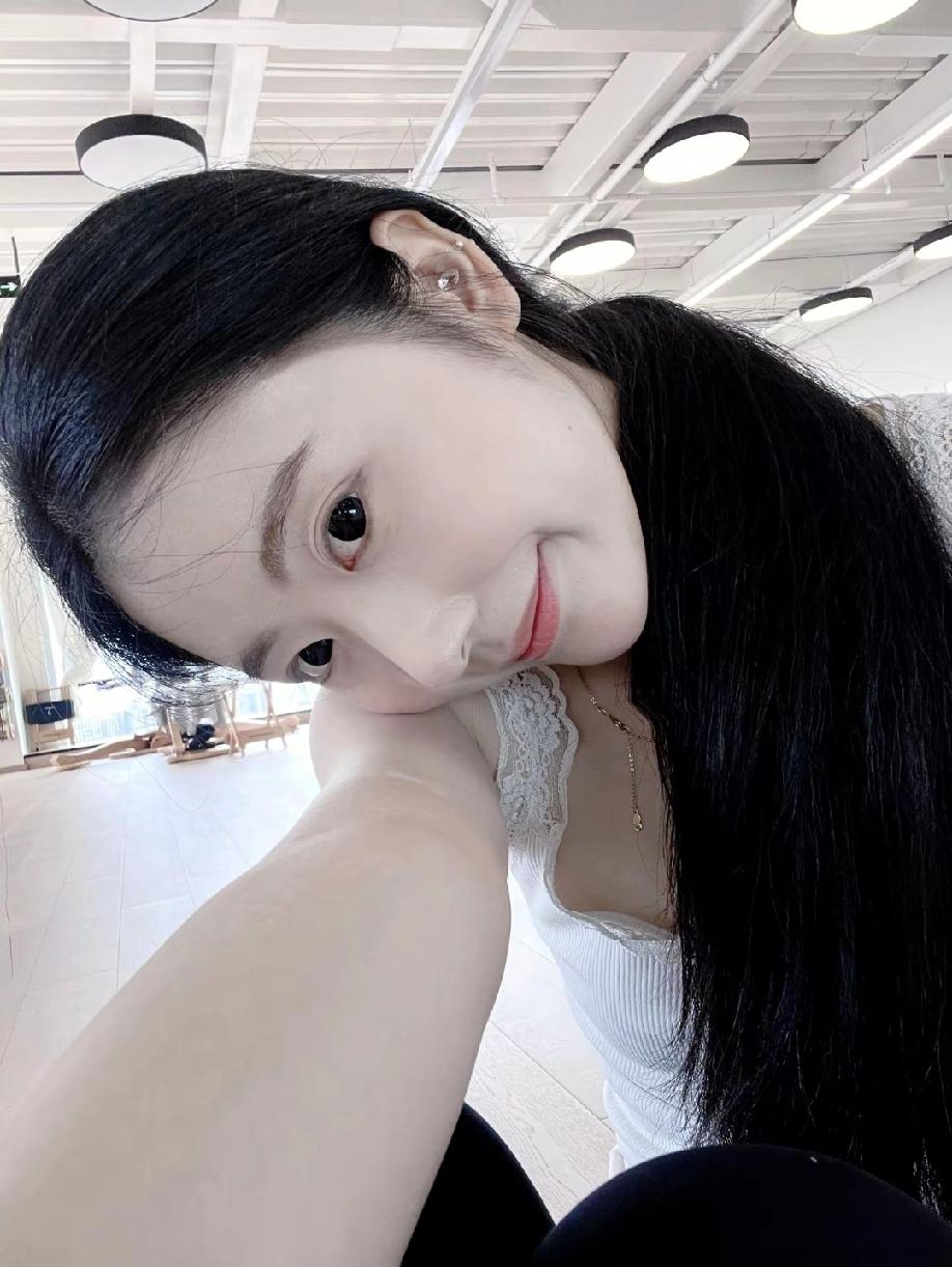 自拍美女