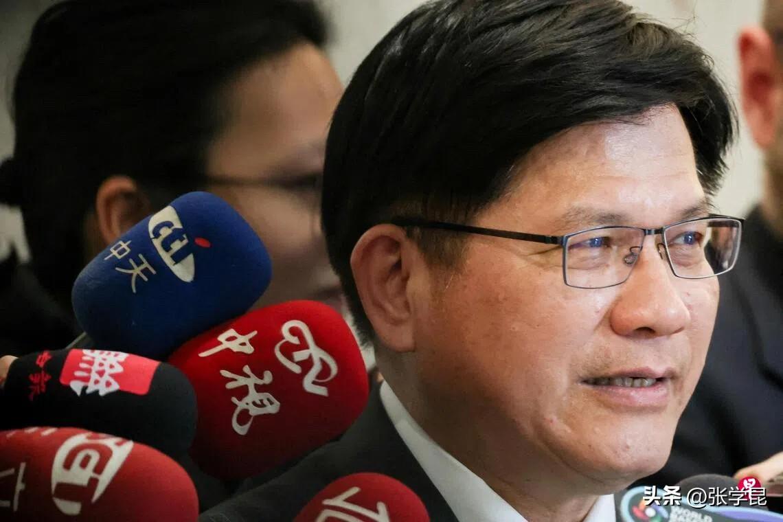 联合早报12日报道：“台湾连续10年无缘世卫大会，台外事部门负责人林佳龙称，计划