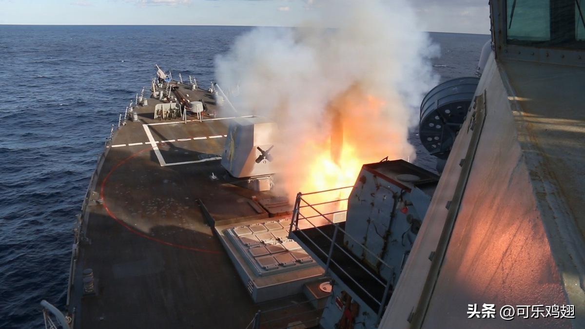 伊朗军舰遭袭101人失踪78人伤
据斯里兰卡海军及国防部方面消息，今天（3月4日