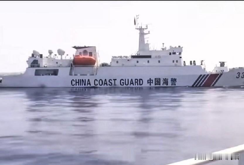 侯汉廷提出，大陆设立专属救援号码，台湾渔民遭遇日本、菲律宾船只拦船、驱离、扣船时