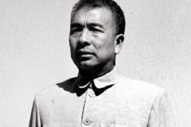 1932年，陶侃后人陶铸到漳州与主席见面，虽然是初次见面，但他丝毫不客气，张口就