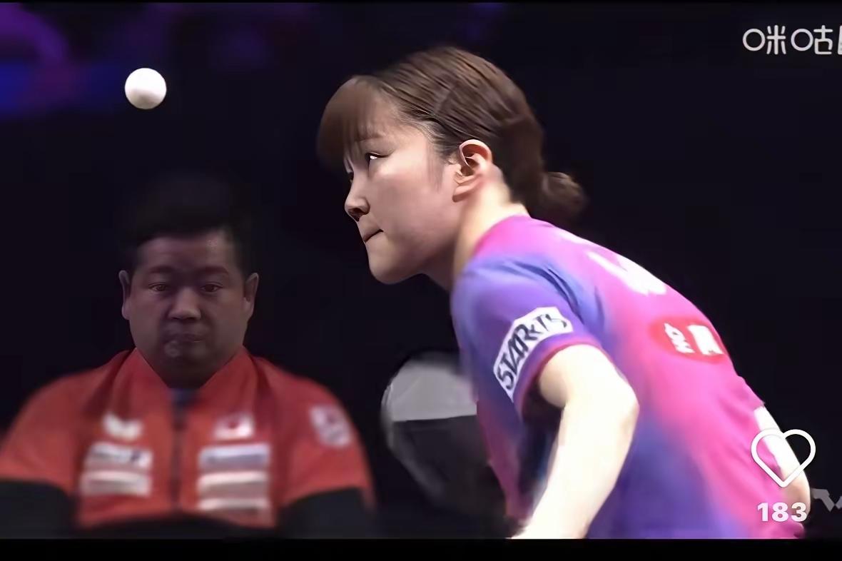 郑怡静1:3不敌大藤沙月！
尽管现场很多观众在为郑怡静加油，尽管郑怡静拿下了第一