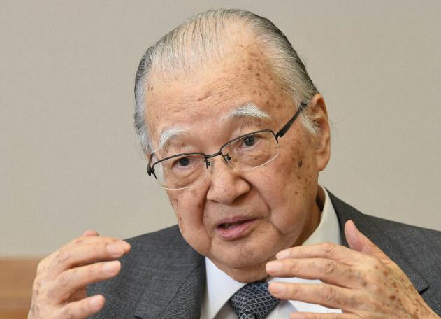 12月30日，当日本媒体都在聚焦中国军演的时候，日本发生的另一件大事却鲜有人关注