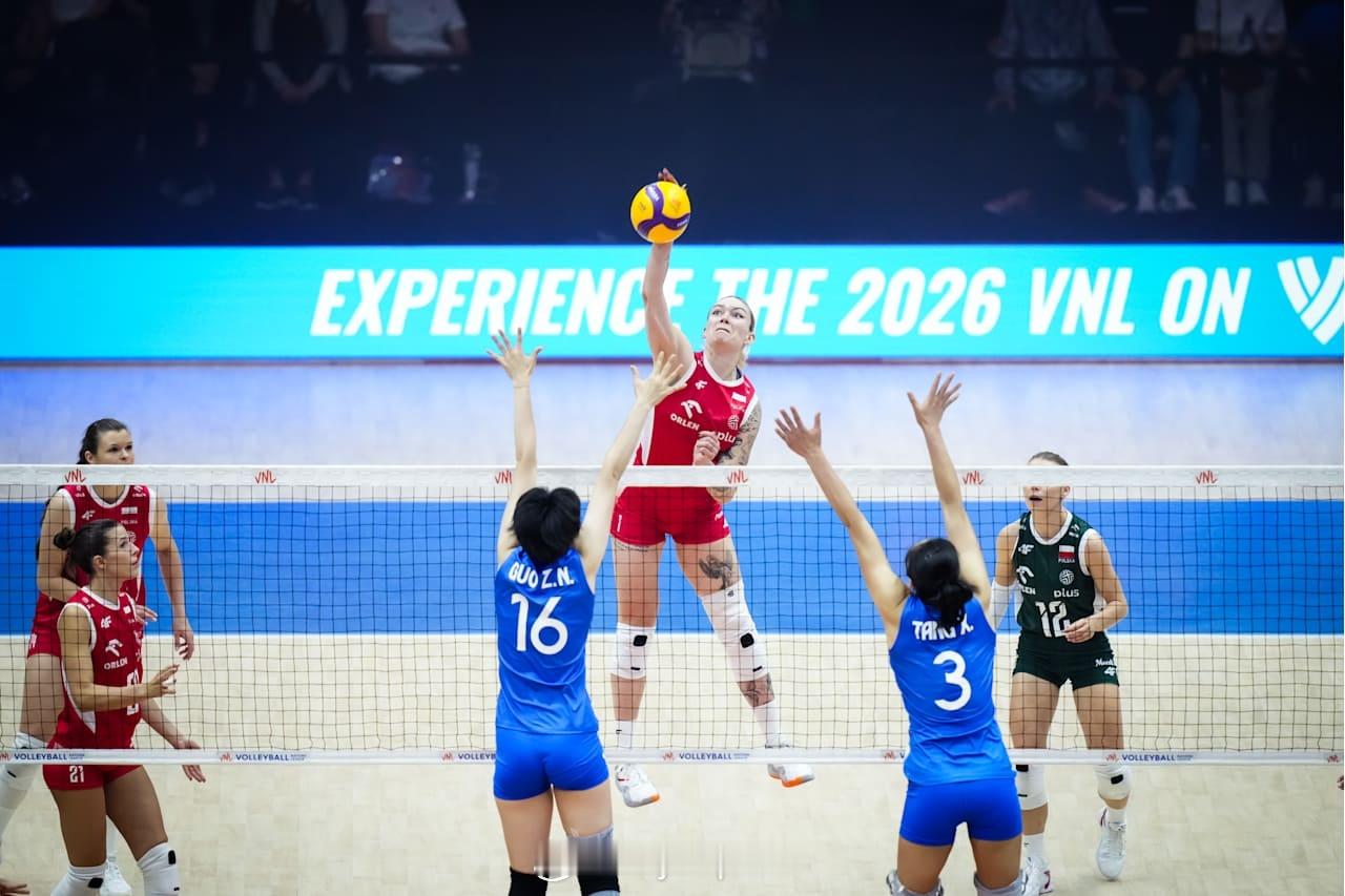 2026世界女排联赛中国女排vs波兰女排 郭中楠，各种拦 