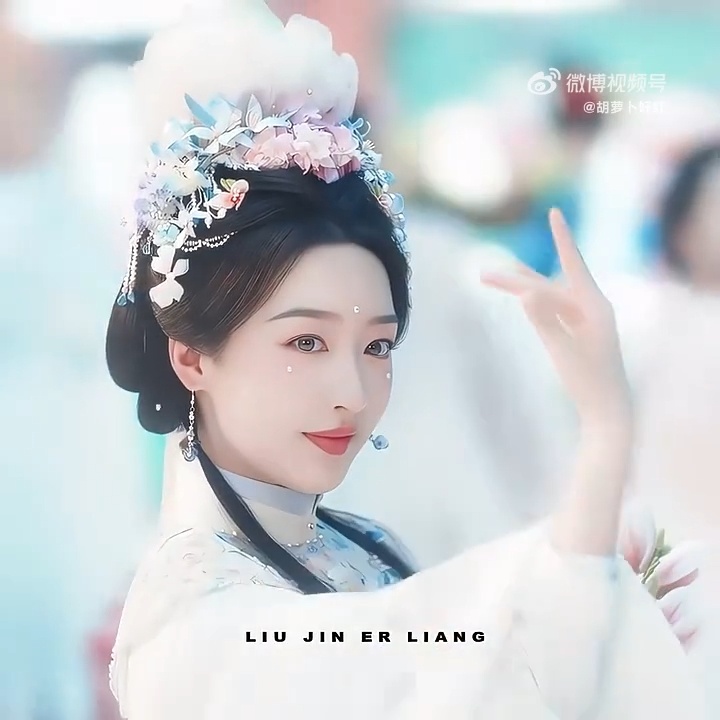 邓恩熙上目线叙事邓恩熙表演状态救命！邓恩熙的上目线叙事太会了，淡淡抬眸就藏尽人物