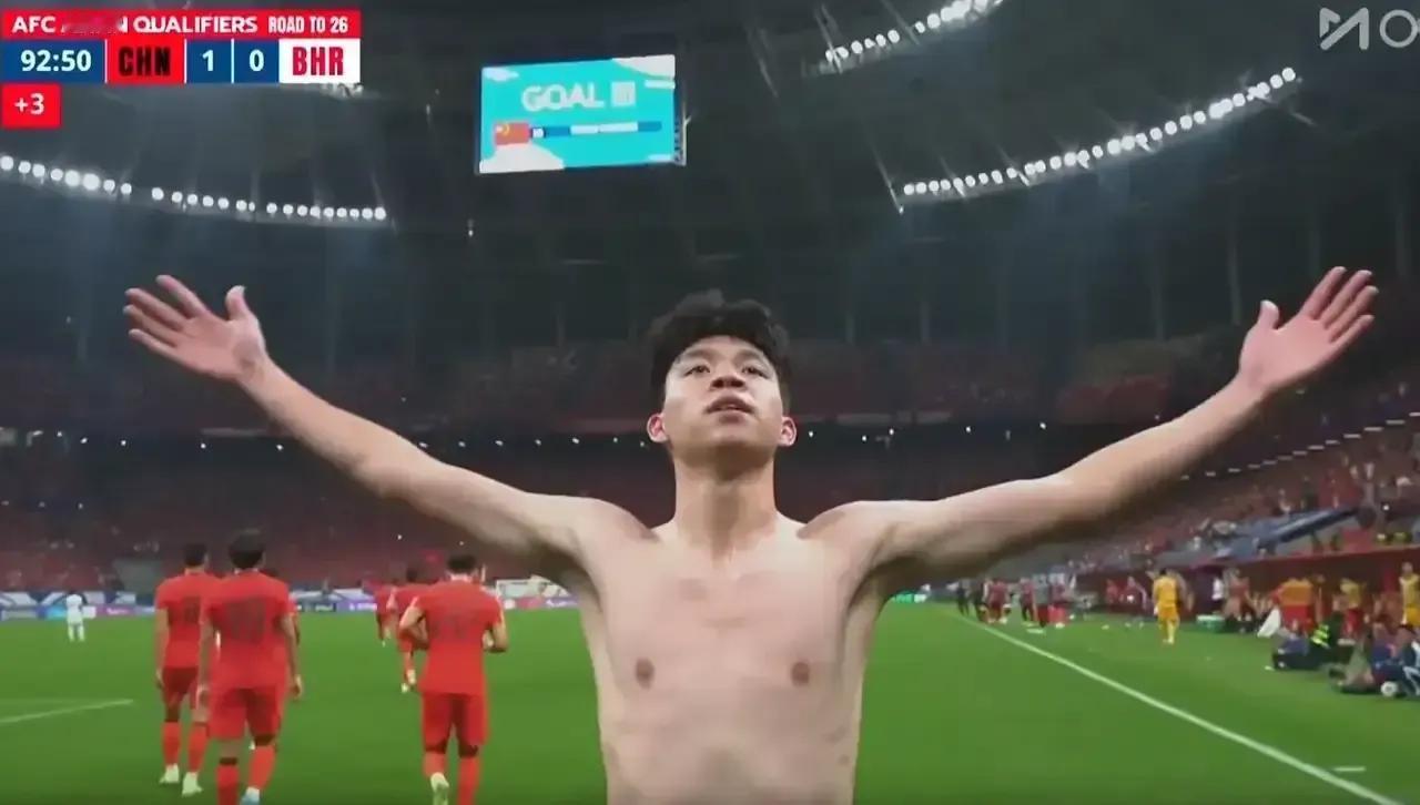 国足1比0战胜世界“强队”巴林，就这还高兴的脱衣庆祝，脸真的是不要了。
说实话，