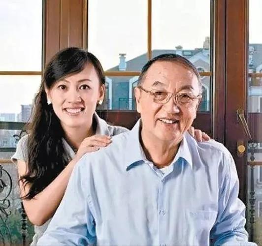 #司马粉都是些什么人#

网上有人认为，司马南的粉丝都是平民百姓，是生活在社会底