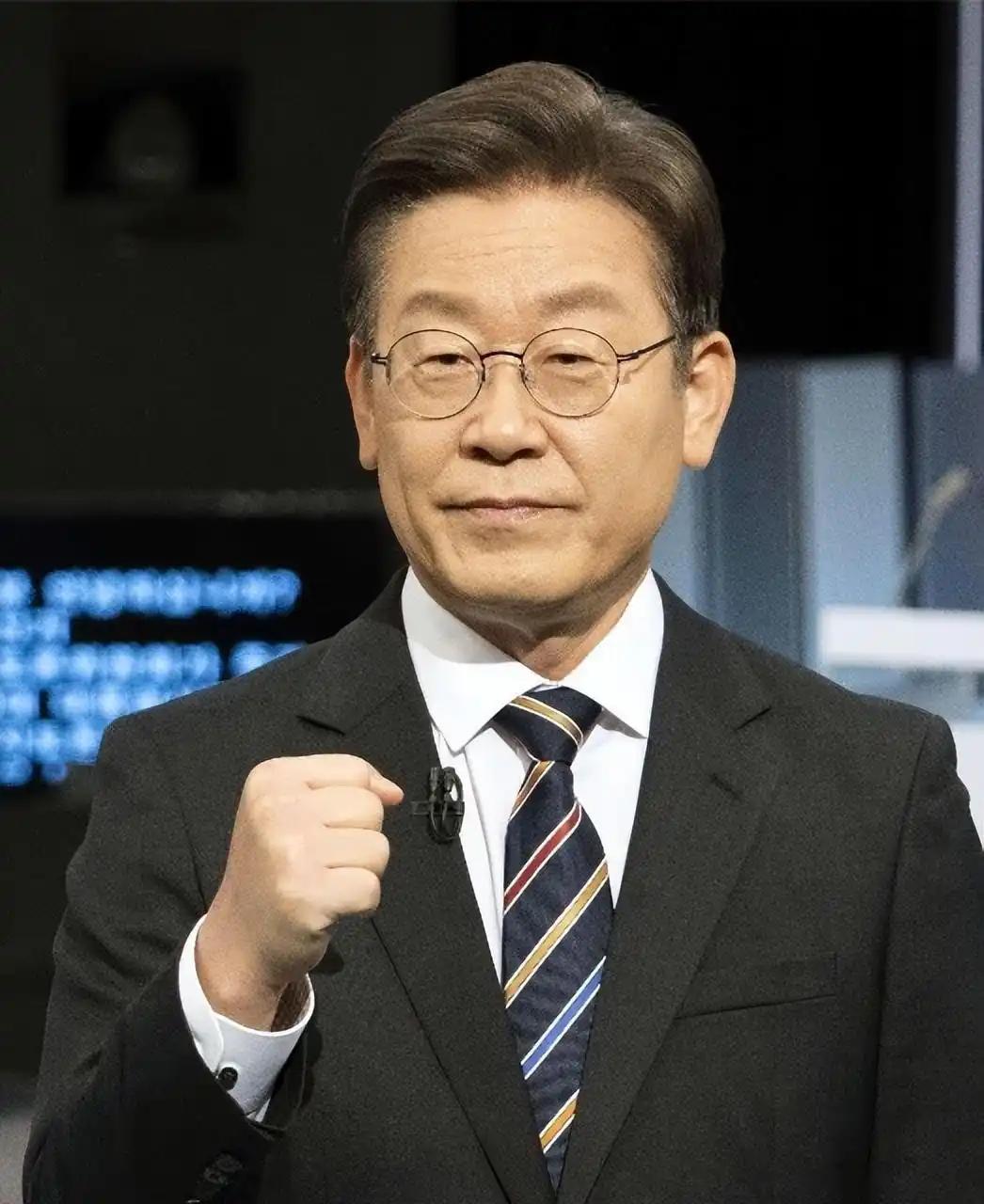 韩国为何讨厌中国？韩国教授一针见血地指出了根源所在，他表示：以前我们认为美国能够