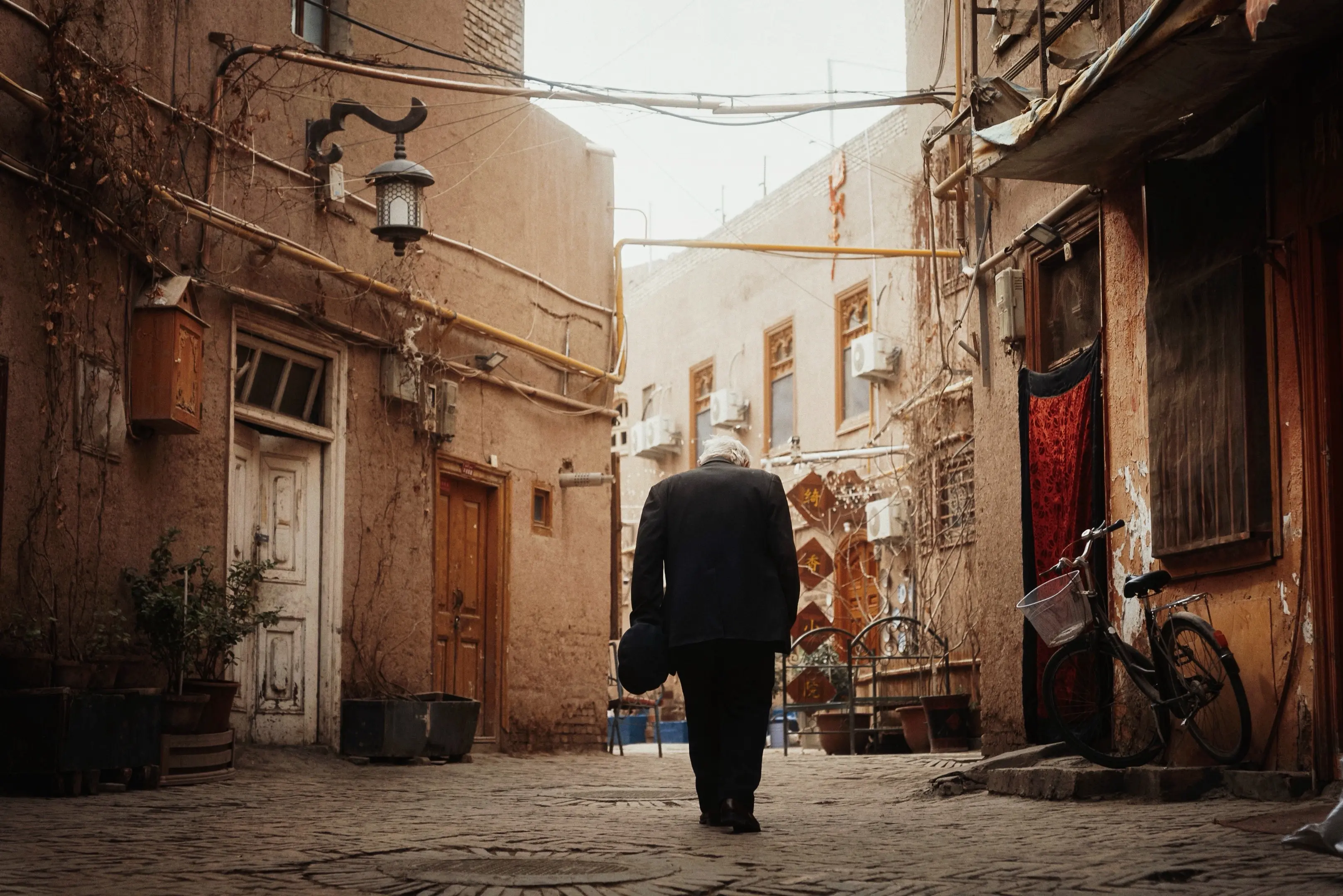 这是一张在摄影界里最经典最出名的照片。| 照片拍摄在新疆喀什古城，旅行随拍