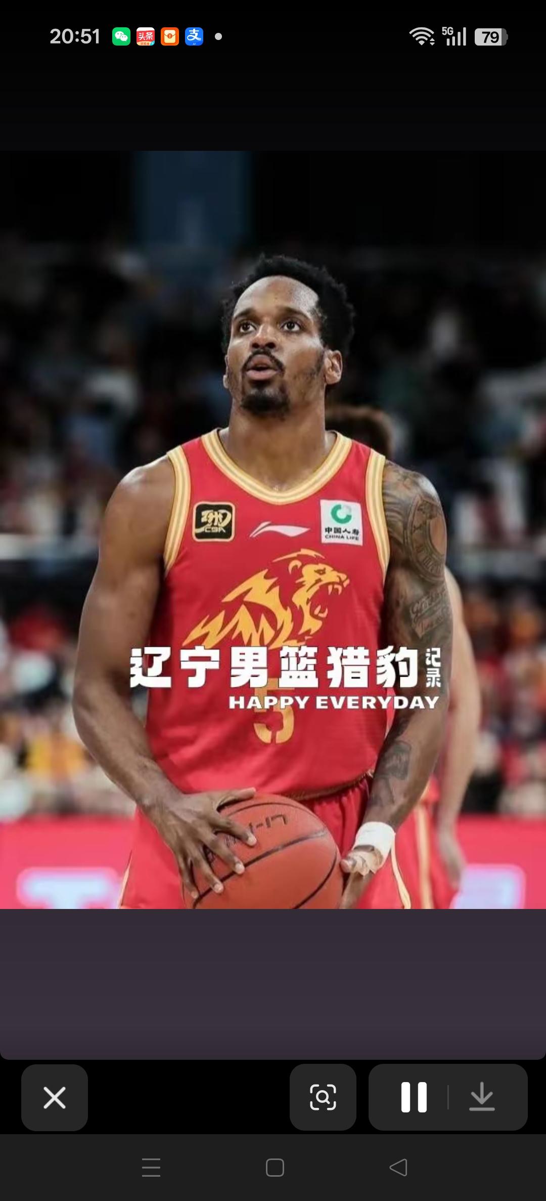 媒体报道，山东正在全力追求巴里布朗，北京队是第一支，在山东队也加入其中。
两支球
