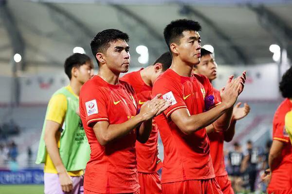 中国国奥队终于赢球了，这两点表现还是值得欣喜的

1、终于赢了一场
这场比赛不仅