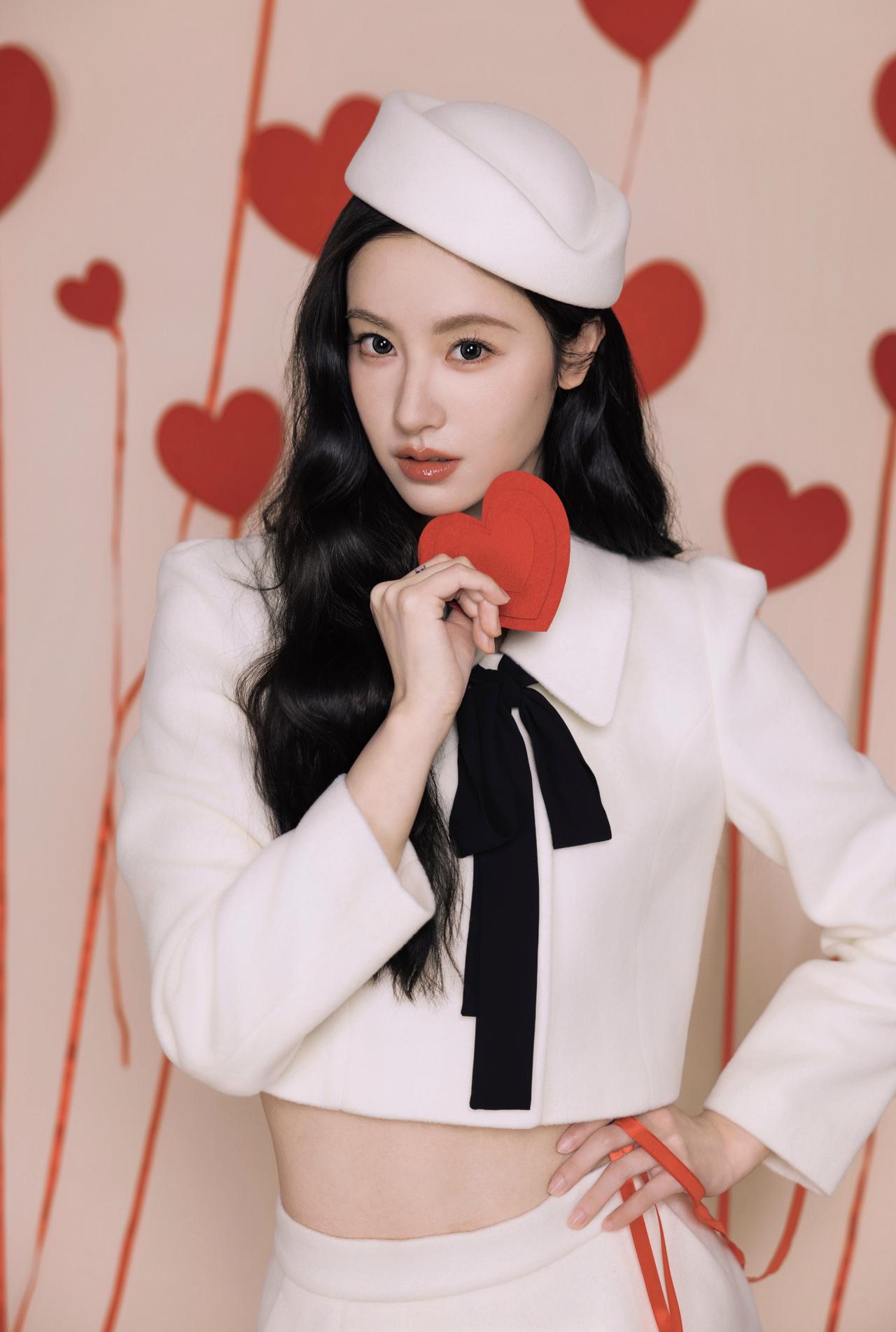 气质美女靓照赏析马年 高清美女