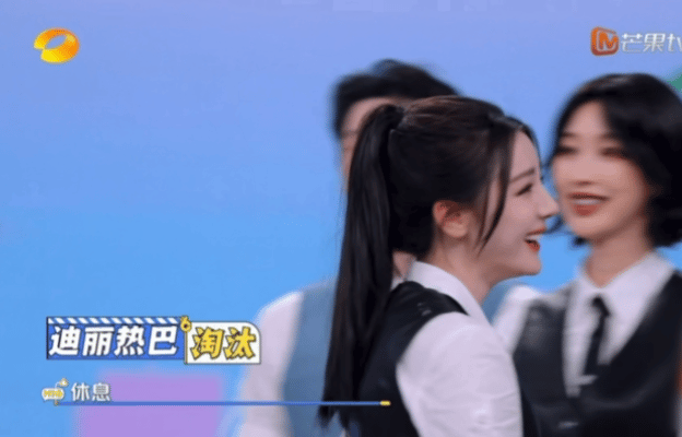 谁懂啊！迪丽热巴不对硬辩也超有梗，综艺感爆棚🥰迪丽热巴不对硬辩你好星期六