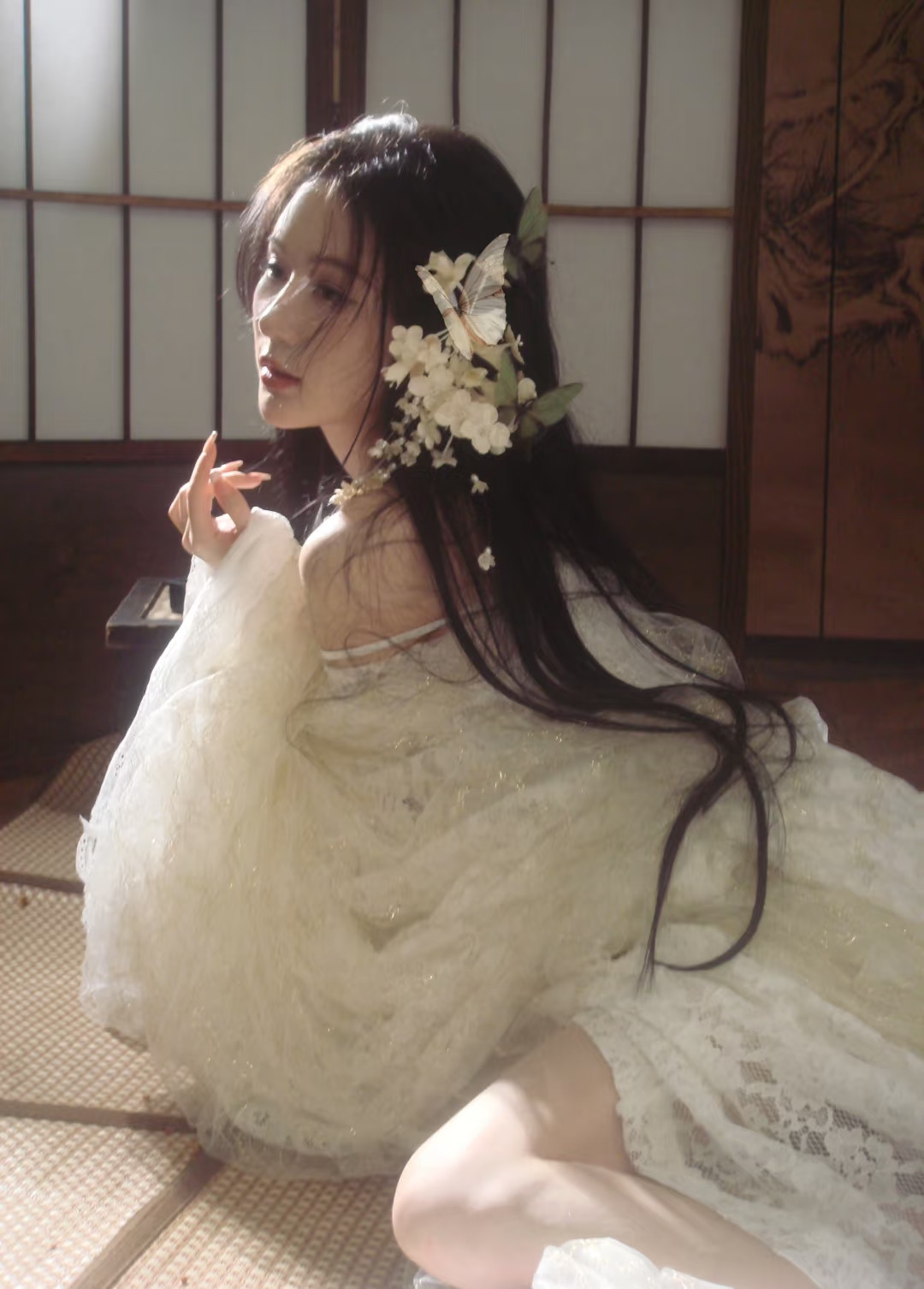 “风有约 花不误”