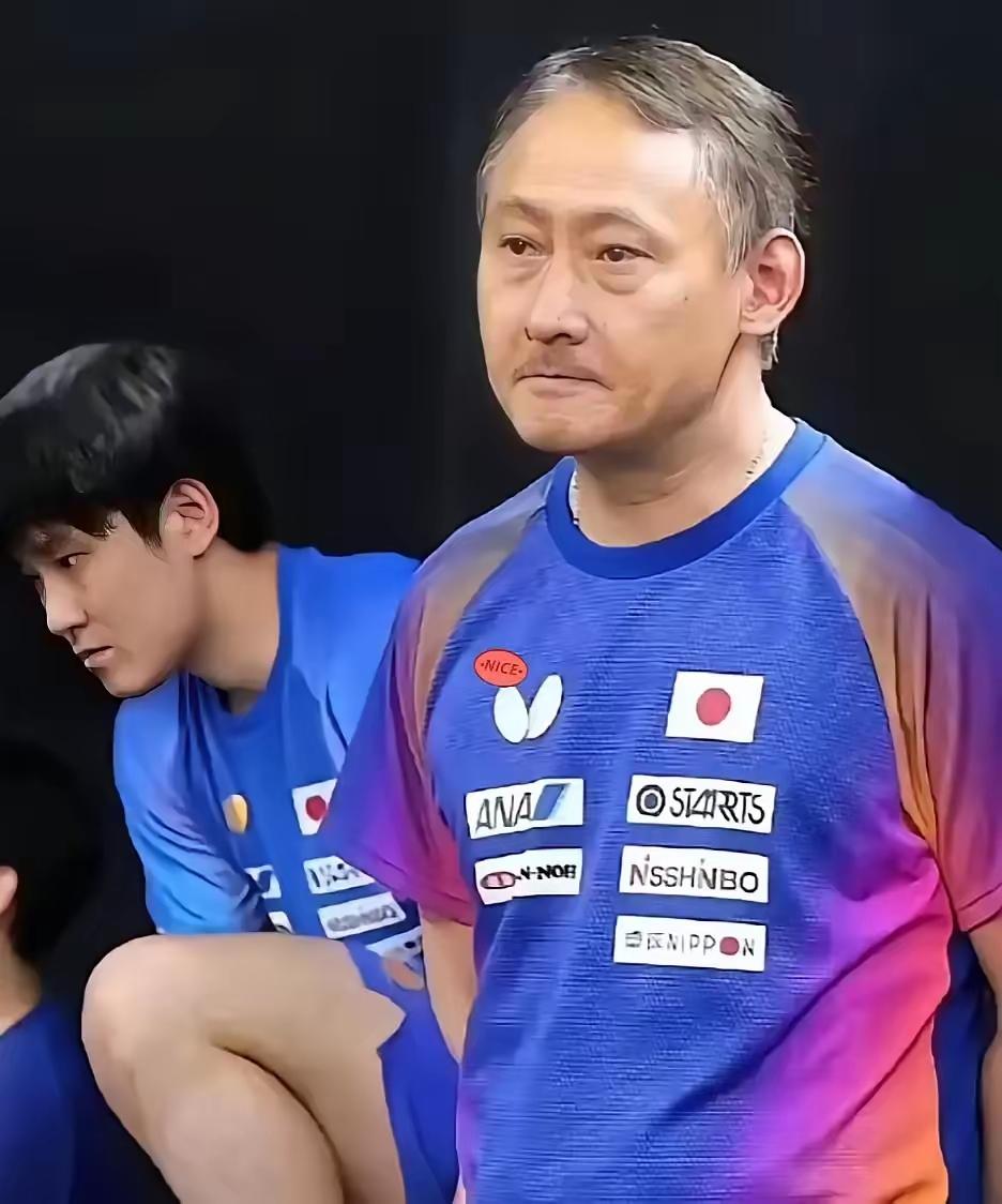 一名运动员表决心没有什么问题，关键是往敏感的政治人物身上靠，这就显得不地道。她不