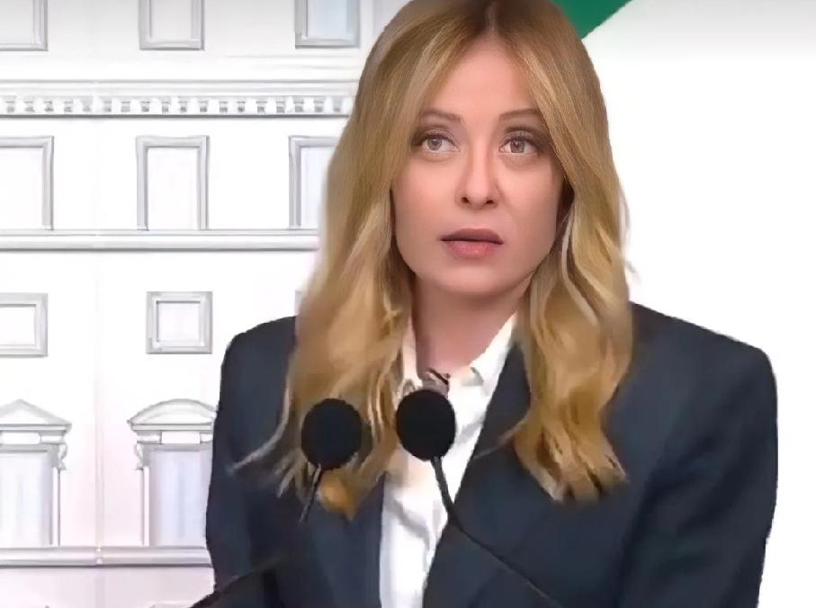 梅洛尼：
"意大利将继续在七国集团和欧盟内部推动对俄罗斯联邦的经济施压，因为俄罗