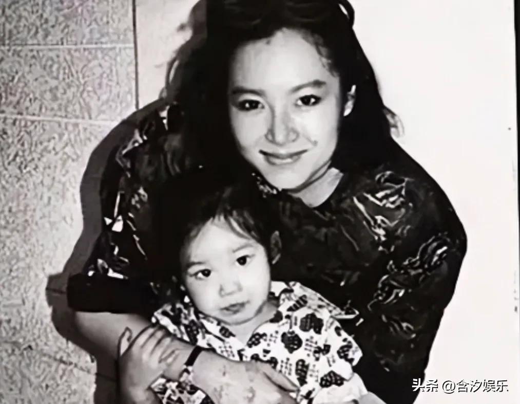 1984年，26岁的恬妞嫁给了印尼富豪，结婚当晚，她才知道老公已经有了一个妻子？