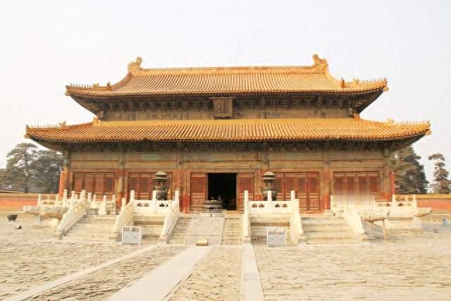 雍正到底有多可怕？大臣凌晨递奏折，第二天一早就收到皇帝批复