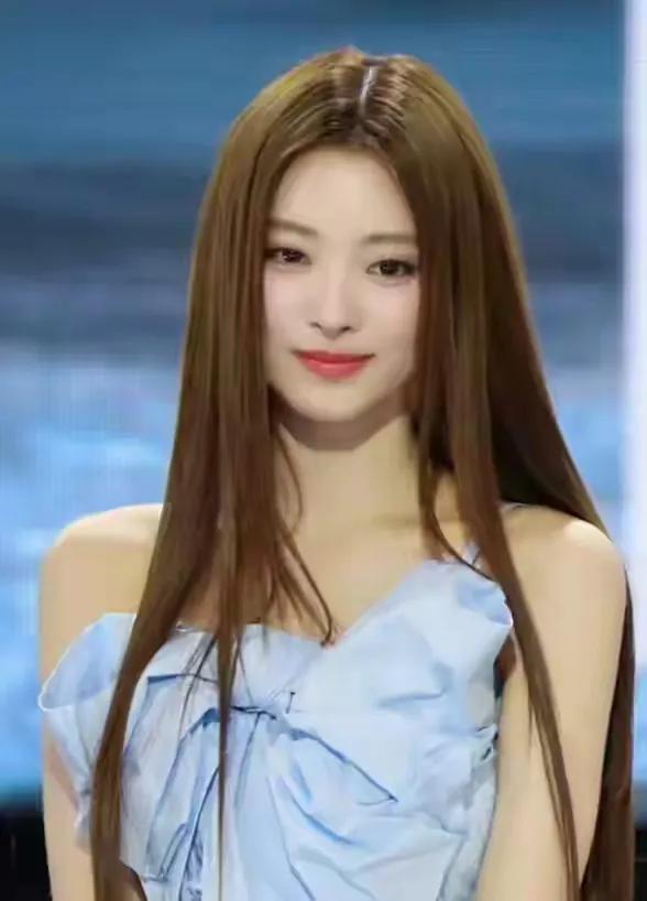 甜美少女风，清新自然，元气满满！