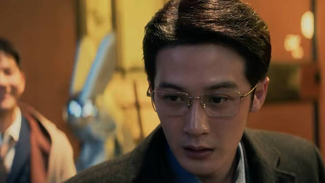 #金鸡奖提名##金鸡奖#

檀健次《 震耳欲聋 》最佳男主、16岁开始人生第一部电影，36岁拿到金鸡