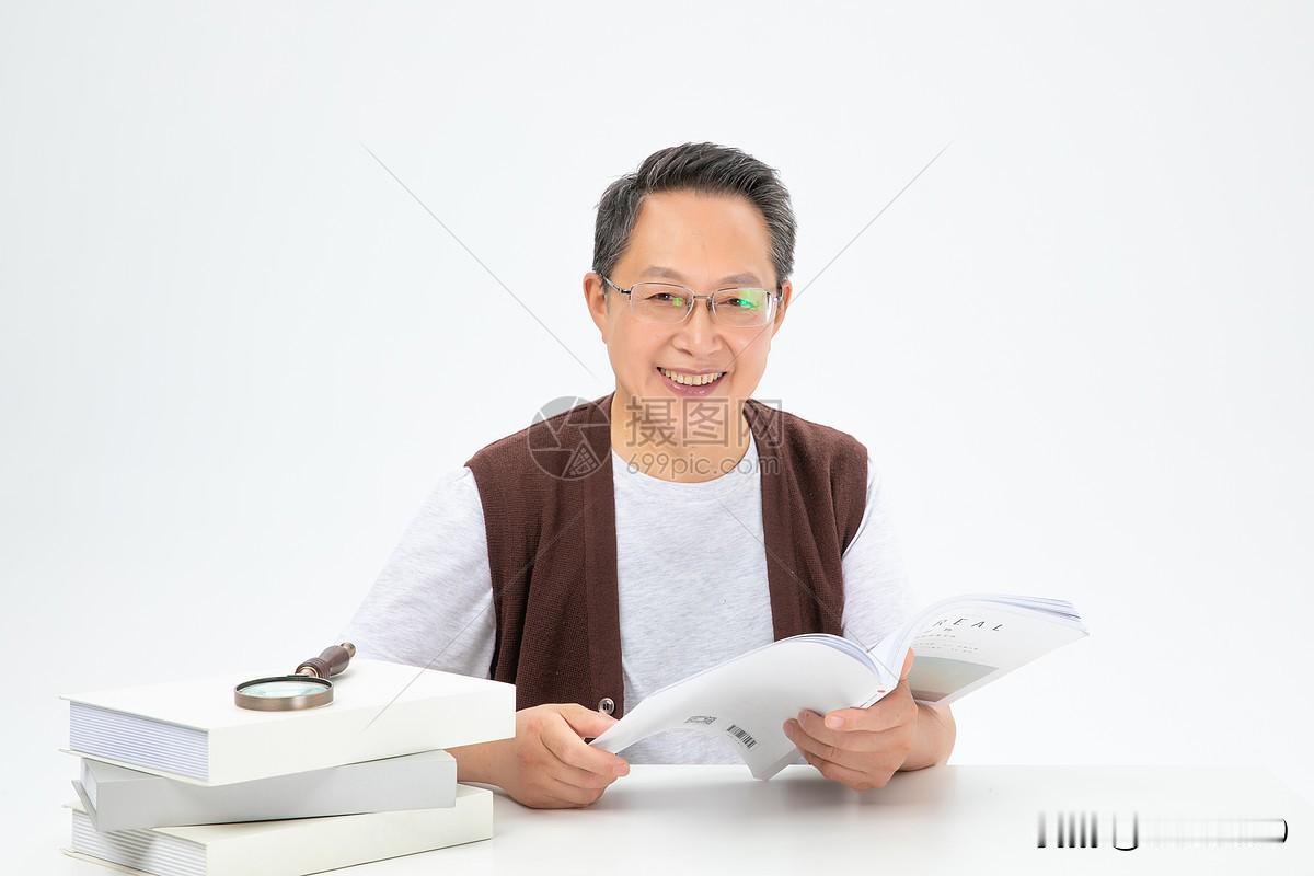 想变得淡定、从容，不妨从这几方面入手。多读书是个好办法，有研究说坚持阅读的人面对