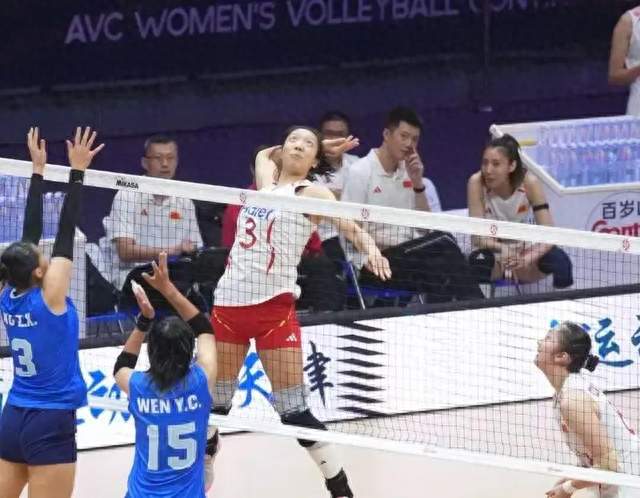 中国女排3-0中国台北球员评价：5人优秀，5人及格，2人低迷