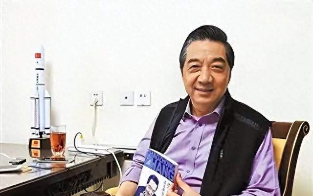 中国军事实力有多大差距？张召忠：我可以负责任地讲，别再被误导