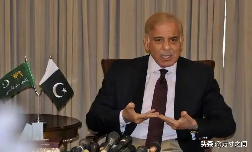 巴基斯坦总理夏巴兹·谢里夫刚刚（北京时间4月8日7:50）发文写道：“我怀着无比