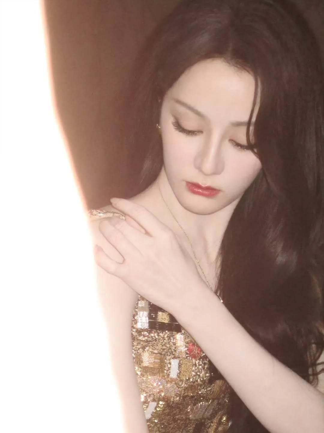 迪丽热巴 ​​​