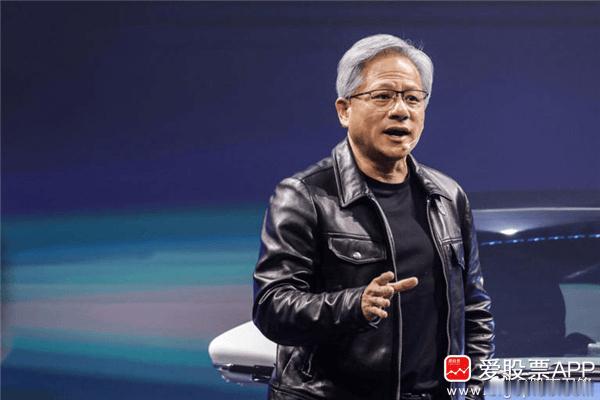 特朗普明天访华，最后时刻板黄仁勋从名单中删除了，换成了马斯克。按理说，以英伟达在