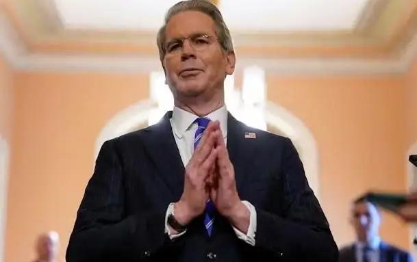 欠中国不还了？如今美国icon内部也是有了很多的声音，表示如果中国不偿还“欠”美