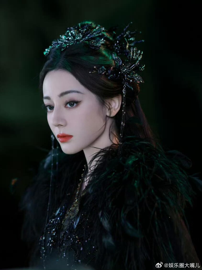 就迪丽热巴这个女主控爽现在入赘迪丽热巴来得及吗 贺思慕的人设太戳人！实力护夫不手