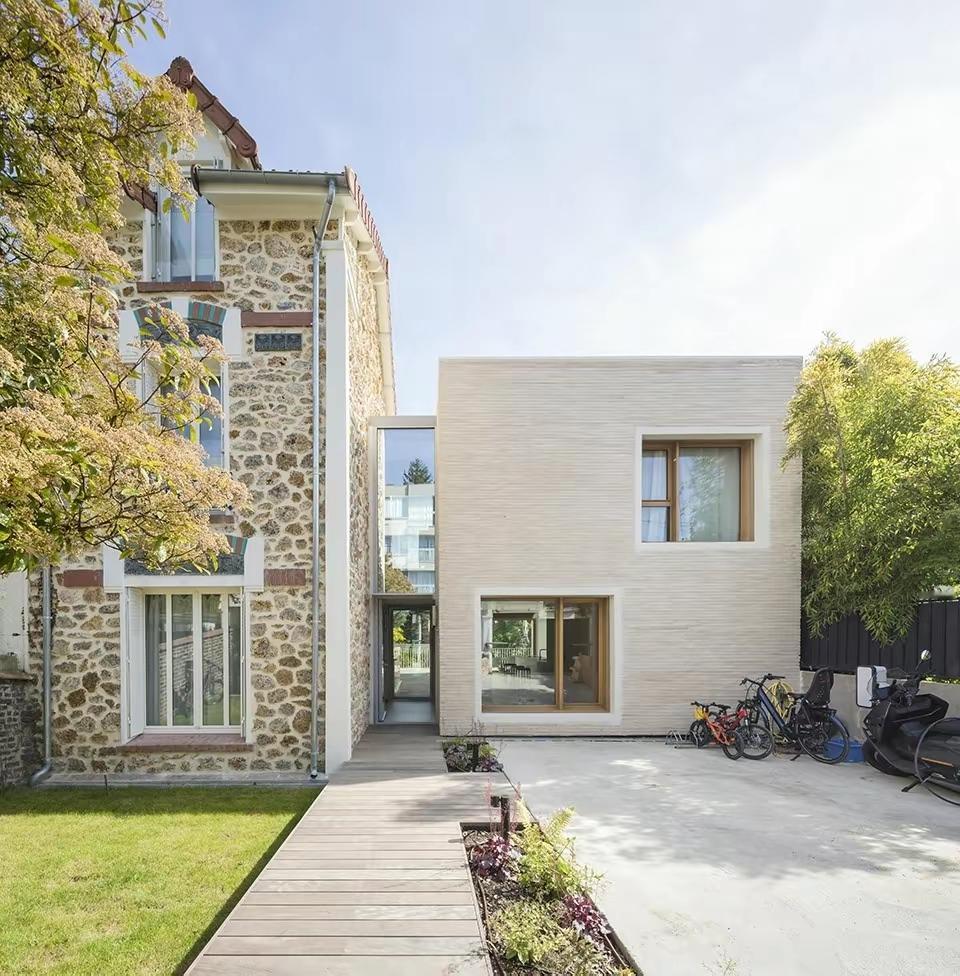 为什么要严重关切AI医疗

不涉及其它方面，仅从一个患者进入医院后，制定治疗方案