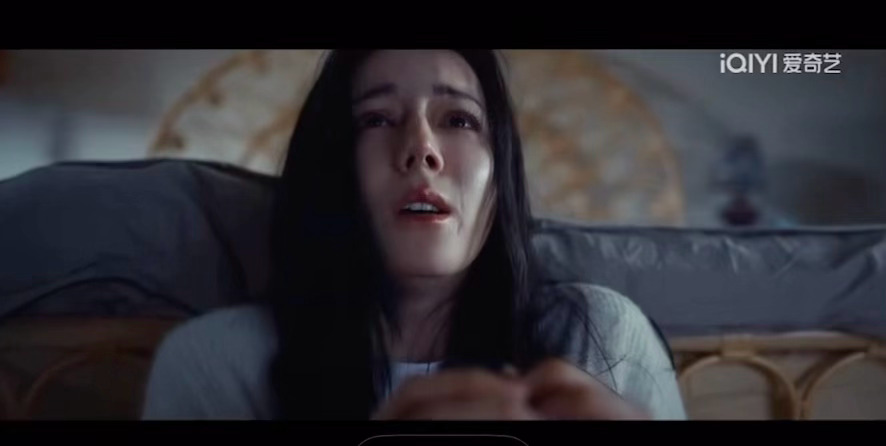 看得好心疼迪丽热巴卫蓝哭戏感染力迪丽热巴哭得满脸泪痕