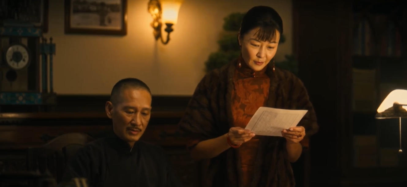 伟大的长征 里的宋美龄的扮相，终于纠正过来了。有些影视剧，把宋美龄塑造的最起码美