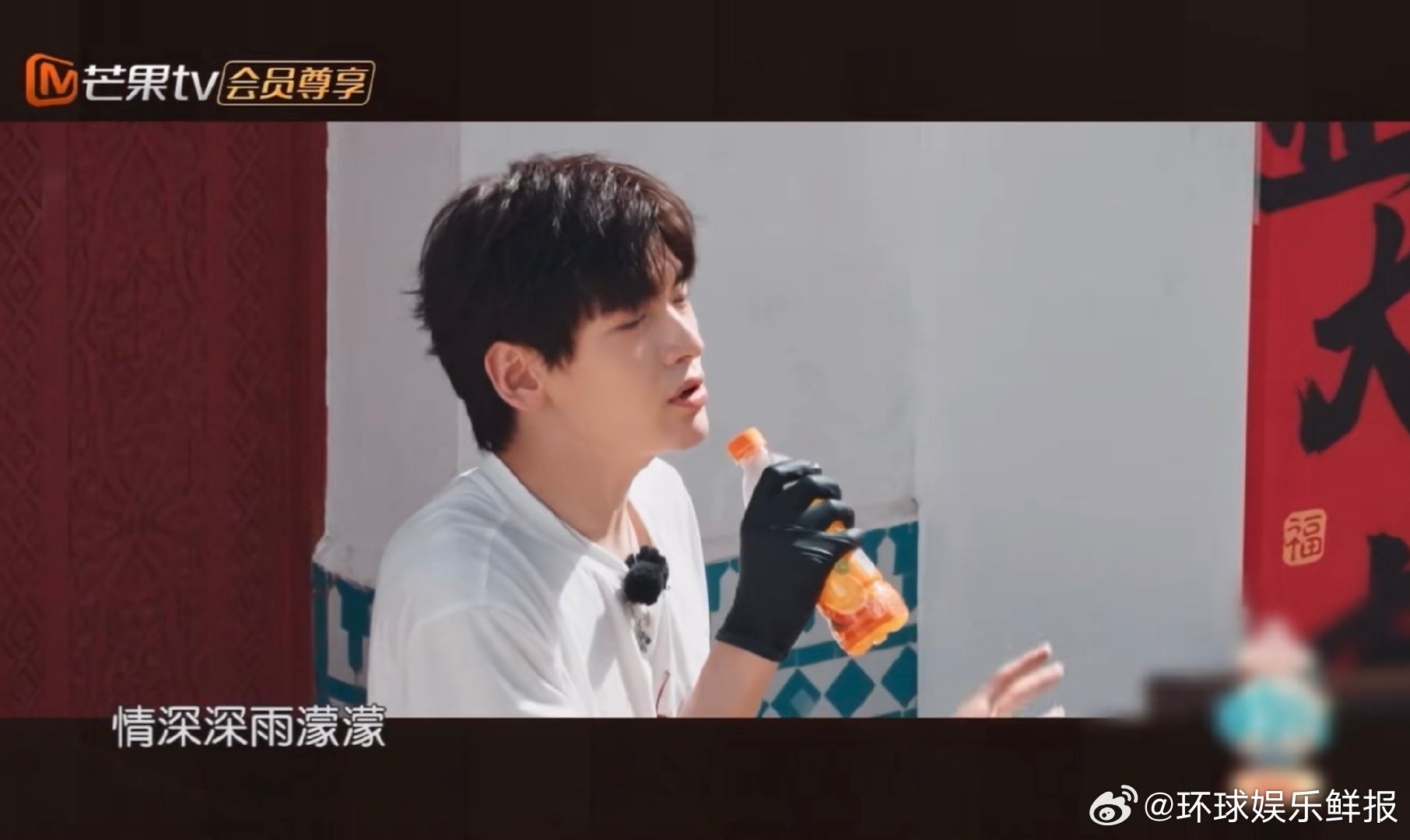 翟潇闻为了当销冠还是没忍住中餐厅中餐厅名场面家人们谁懂！翟潇闻嘴上说着“原则问题