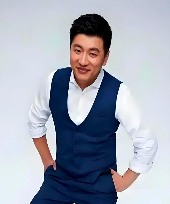 张雪峰那段话太扎心了，说人生每一步都在筛选，可仔细琢磨，看似筛的是孩子，其实每一